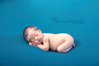 {newborn}